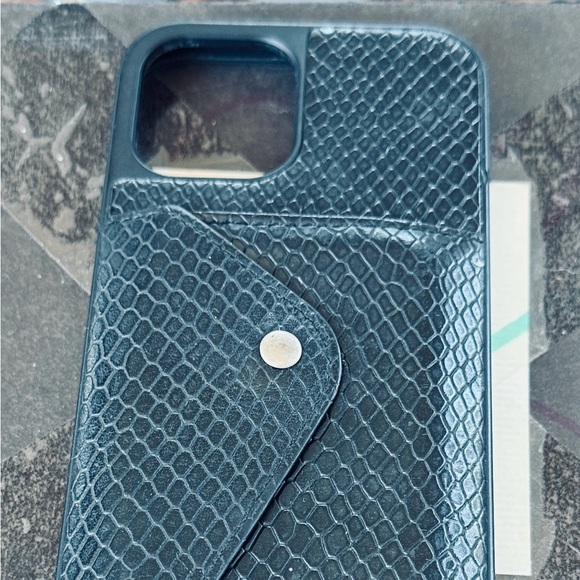 BANDOLIER Black Crossbody 12 pro max case  side wallet